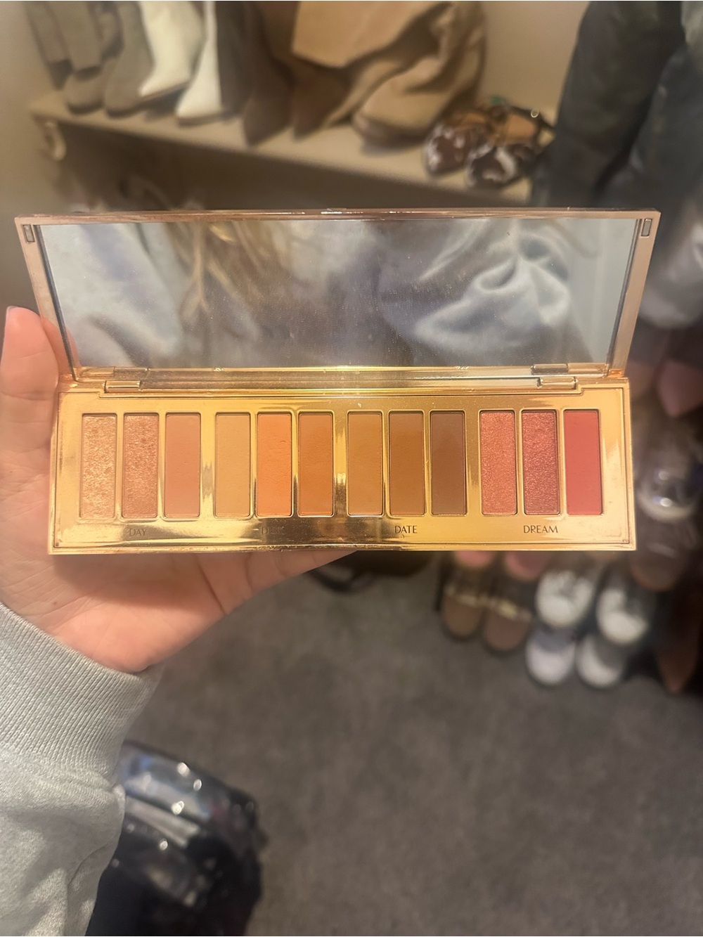 Charlotte Tilbury Pillow Talk Instant Eye Palette - Picture 5 of 5